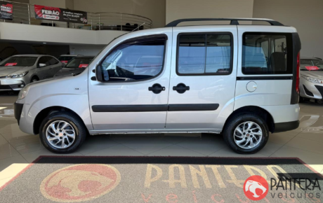 Doblo Essence 1.8 2012