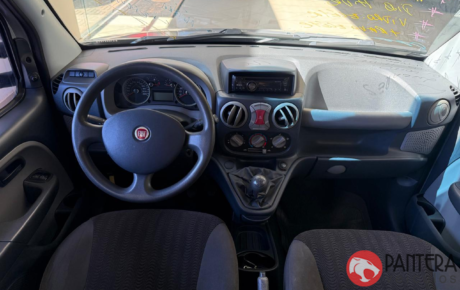 Doblo Essence 1.8 2012